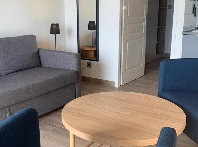 Duplex Centre