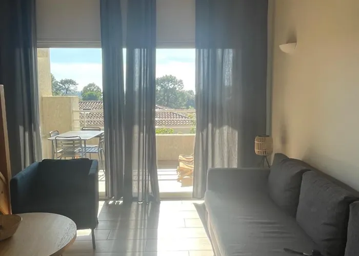 Duplex Centre
